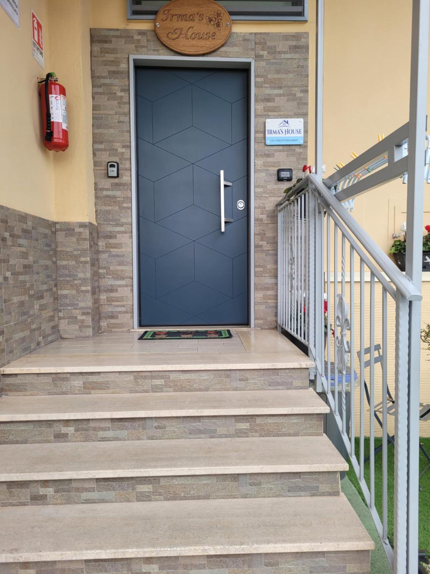 Irma'S House Villa Scafati Bagian luar foto
